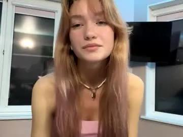 delindakrasnow from Chaturbate