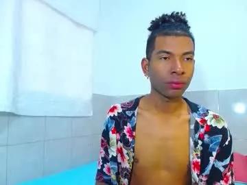 dharwinth_25 from Chaturbate