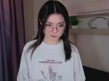 doris_lewis from Chaturbate