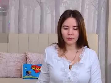 ellaander from Chaturbate