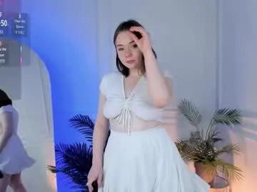 elle_drift from Chaturbate