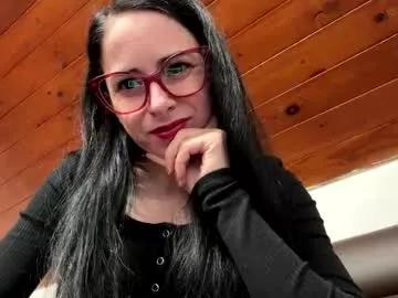 ellyadavis from Chaturbate