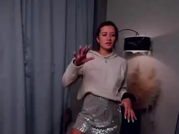 emelineweeman from Chaturbate