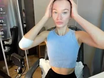 evatoniz from Chaturbate