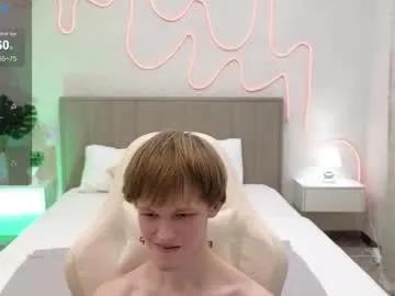 fakeangel87 from Chaturbate