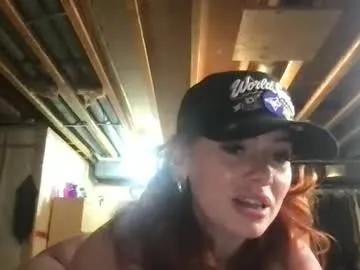 gingerinthehood from Chaturbate