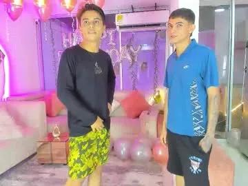 houseofwarrios from Chaturbate