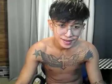 Try Chaturbate's Hugecockchristian hugecockchristian from Chaturbate