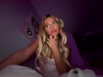 irisxfoxx from Chaturbate