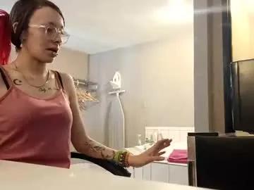 ivorytrixx from Chaturbate