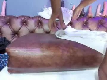 Explore 23 years old kaira_mosse_ from Chaturbate kaira_mosse_ from Chaturbate