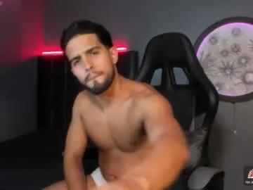 Discover Khriss_brown, he wants to masturbate for you khriss_brown from Chaturbate