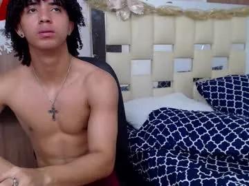 kim_curly_ from Chaturbate