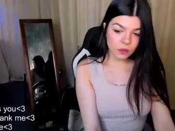 kira_seduce from Chaturbate