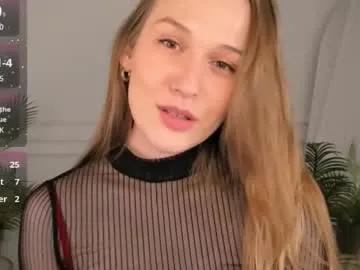 kiragold_ from Chaturbate