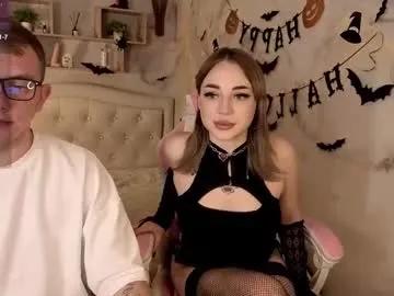 Chaturbate Kristiana_1 kristiana_1 from Chaturbate