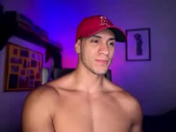 larry_jones from Chaturbate