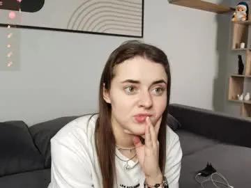 Admire Laura_mutti, she wants to masturbate for you laura_mutti from Chaturbate