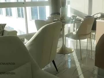 laurensaenz from Chaturbate