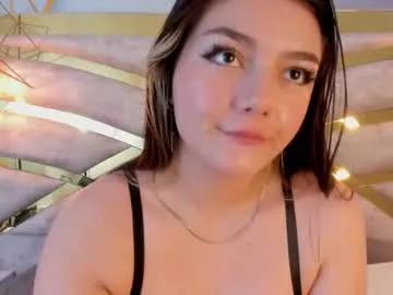 lilyh_zulu from Chaturbate