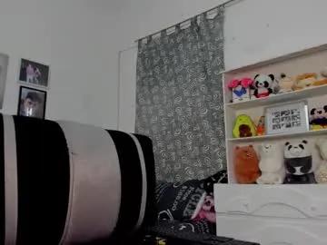 Hot Megan_and_clohe wants you to fuck her body now megan_and_clohe from Chaturbate