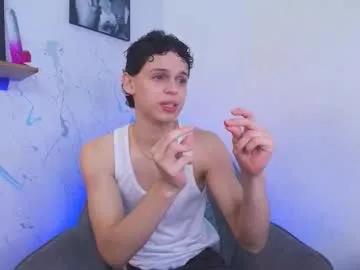 Discover sweet camslut Mykelcano mykelcano from Chaturbate