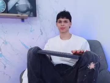 mykelcano from Chaturbate