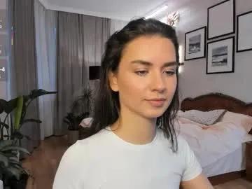 nicoleluuv from Chaturbate