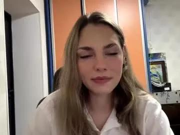 pricillahoinacki from Chaturbate