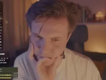 Explore slutty camslut Rocketbunnyxxx rocketbunnyxxx from Chaturbate