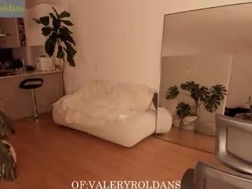 roldansvalery from Chaturbate