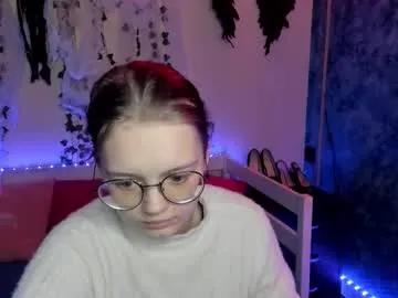 Try cute stripper Shy_elina01 shy_elina01 from Chaturbate