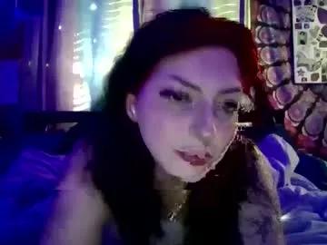 sillyshaillla from Chaturbate