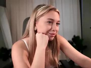 Explore sexy slut Sssecretgirlfriend sssecretgirlfriend from Chaturbate