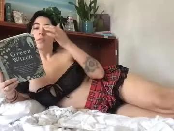 Discover Strawberripulp, she wants to masturbate for you strawberripulp from Chaturbate