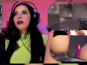 Discover hot stripper Sweetie_cloe sweetie_cloe from Chaturbate