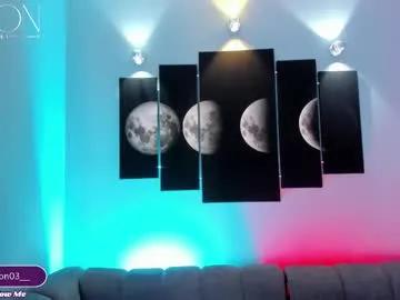 Checkout sexy model Tatii_moon tatii_moon from Chaturbate