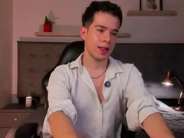 Sweet Therealmartincox wants you to fuck his body now therealmartincox from Chaturbate