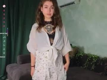 tinnymollys01 from Chaturbate