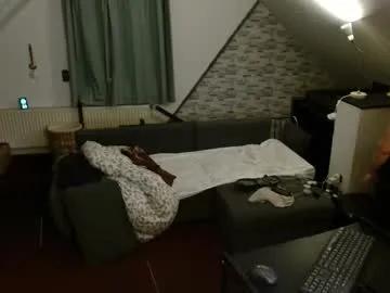 tomtimon11 from Chaturbate