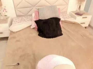 Discover dirty performer Twwiiggy19 twwiiggy19 from Chaturbate