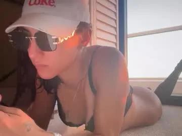 vanna_dances from Chaturbate