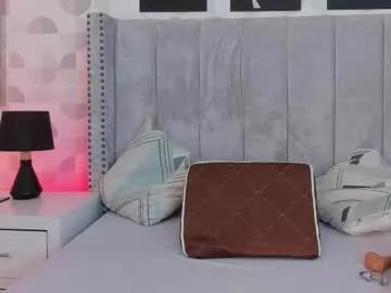 Try Vivi_ruby, she wants to masturbate for you vivi_ruby from Chaturbate