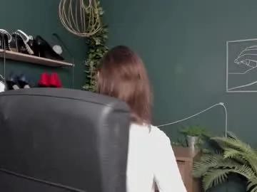 Discover Chaturbate's Vivian_dream vivian_dream from Chaturbate