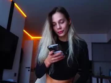 whitebanny from Chaturbate