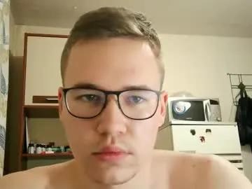 yminoske from Chaturbate