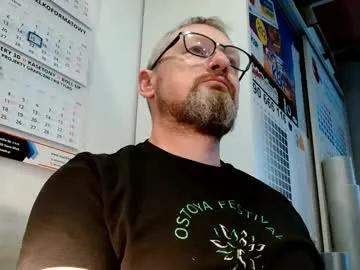 your_tipie from Chaturbate