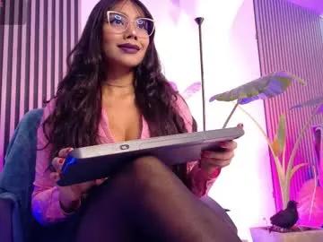 Discover 23 years old yourcutemolly from Chaturbate yourcutemolly from Chaturbate