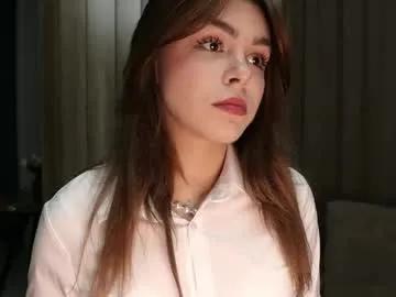 yummy_chica from Chaturbate