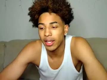 zachbrownn from Chaturbate